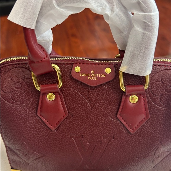 ⭐️ SPEEDY ⭐️ - Picture 2 of 6